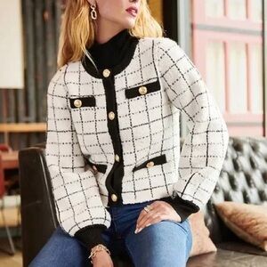 Mailed Chic White and Black Grid Cardigan  size large